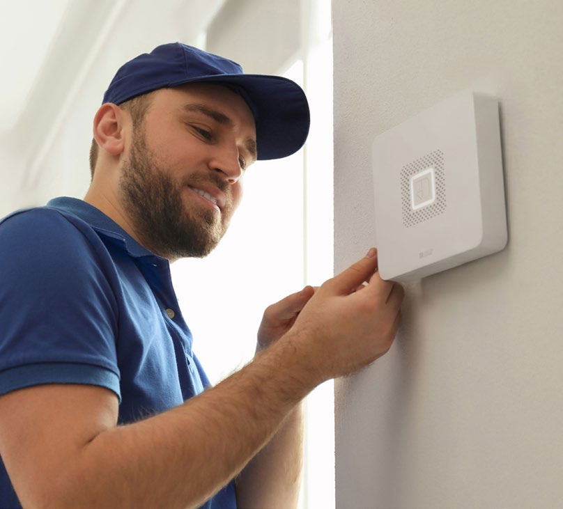 Installation alarme Hub Tyxal+ technicien Vendée